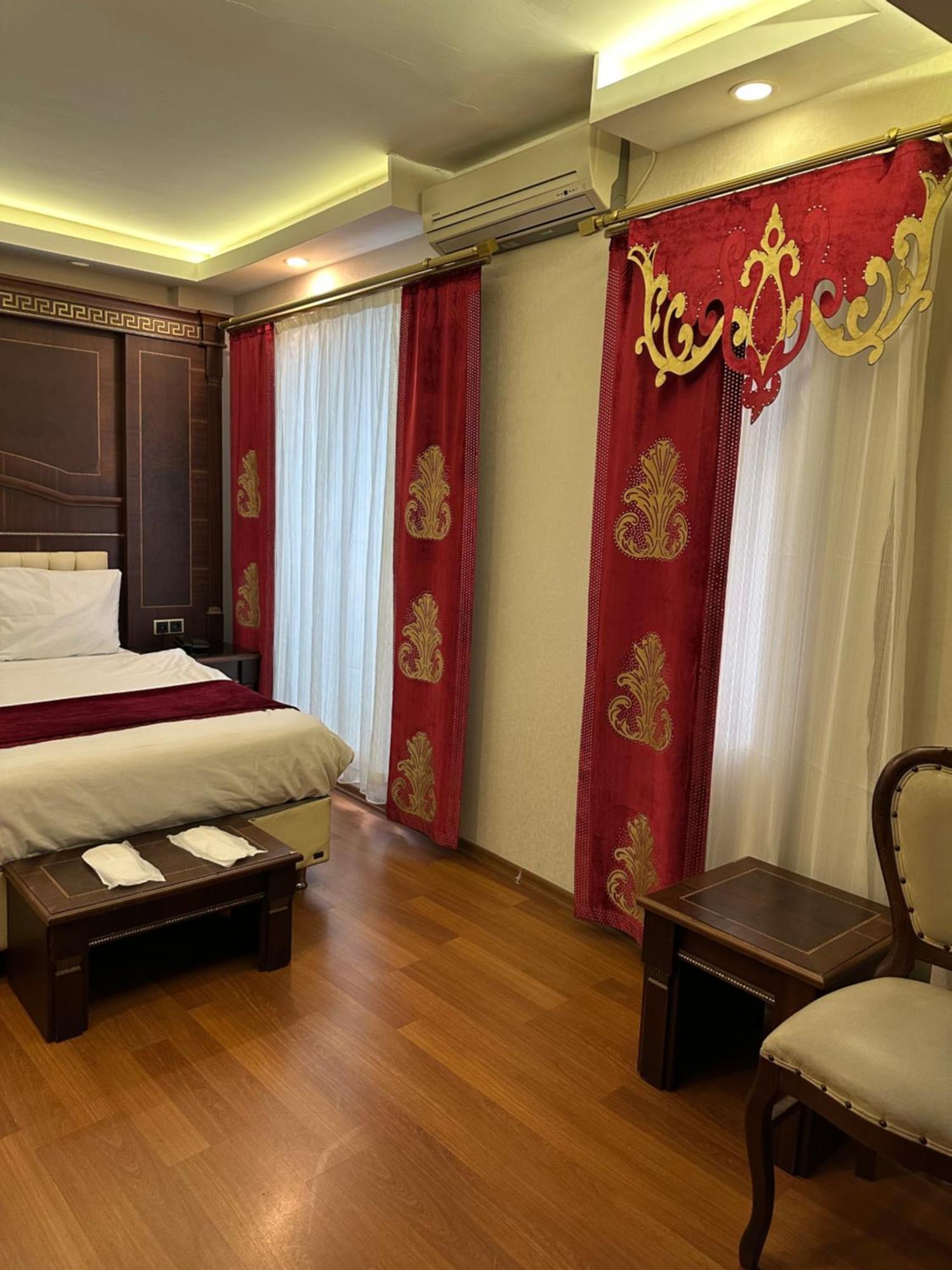napolyon hotel Isztambul Kültér fotó